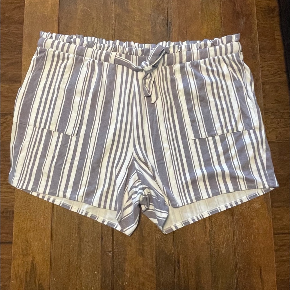 Torrid pull on shorts